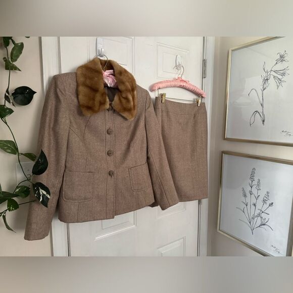 VTG Albert Nipon Boutique Fur Collar Tan Gold Sheen Wool Skirt Suit Size M/6/8P - Picture 3 of 16